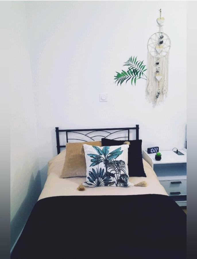 Appartement Le Moderne Ideal Pour Couples Et Professionnels Ornans Buitenkant foto