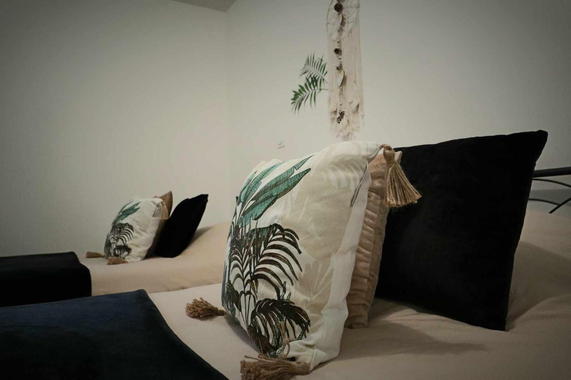 Appartement Le Moderne Ideal Pour Couples Et Professionnels Ornans Buitenkant foto