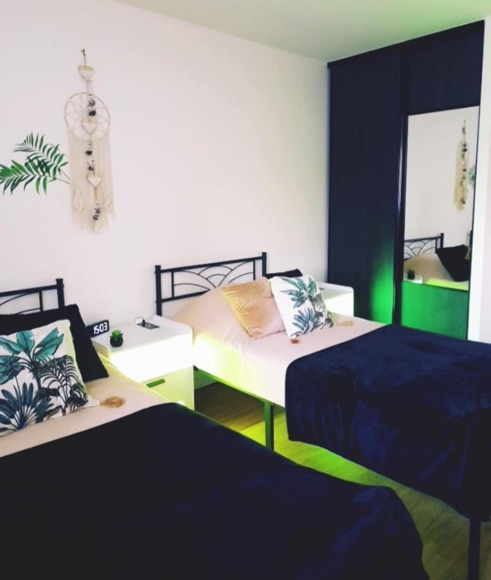 Appartement Le Moderne Ideal Pour Couples Et Professionnels Ornans Buitenkant foto
